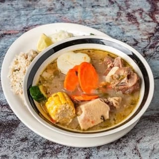 Caldo de Res